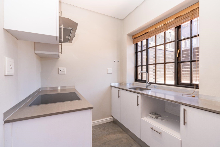 To Let 1 Bedroom Property for Rent in Gardens Western Cape